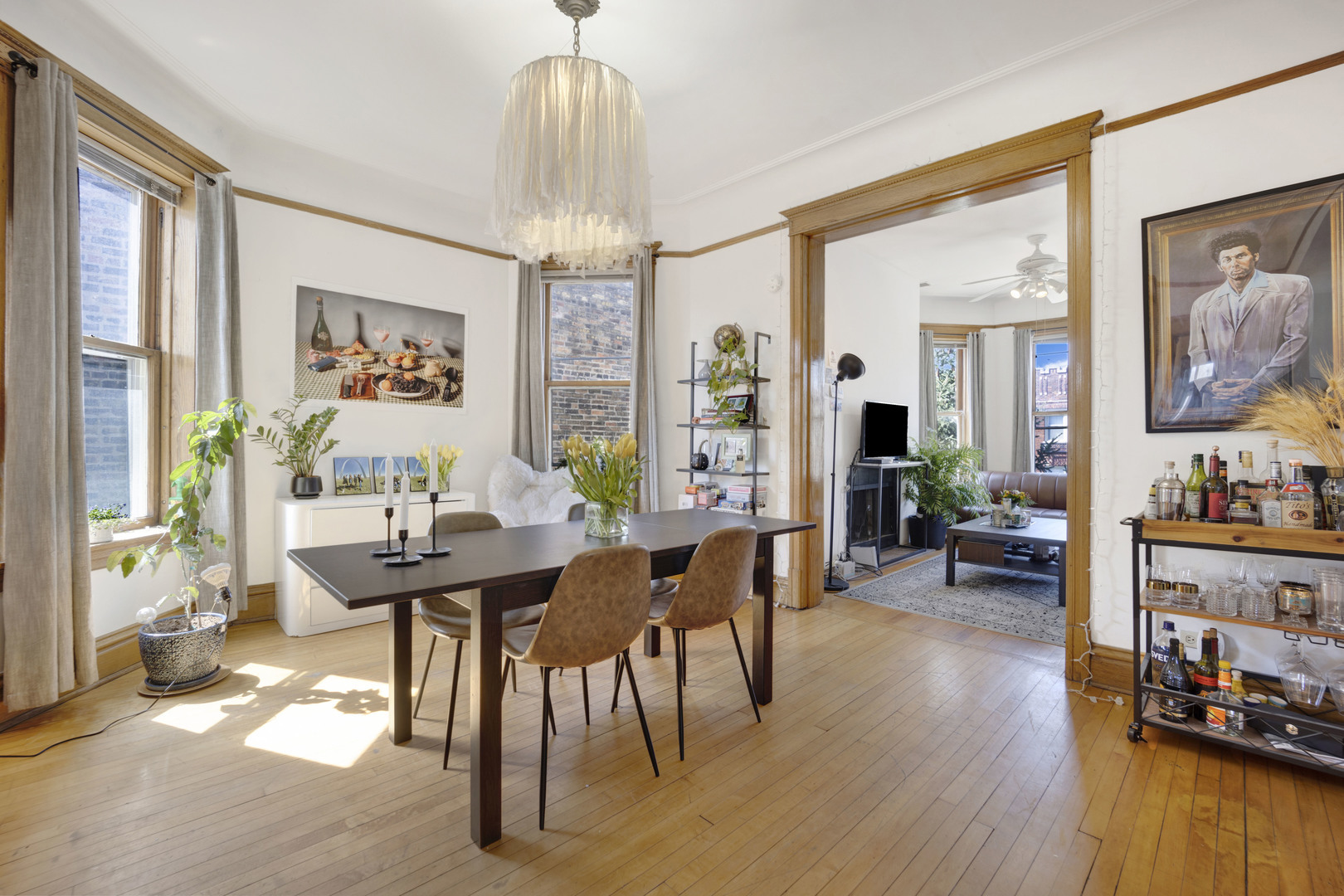 3135 N Clifton Avenue 2