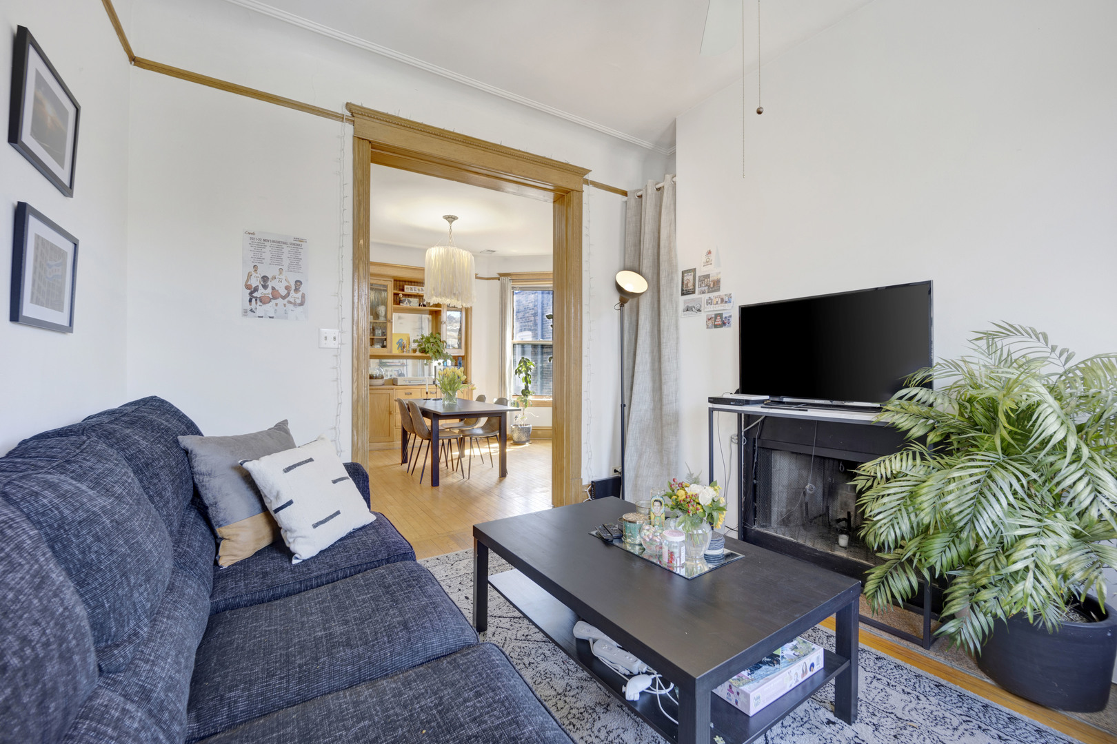 3135 N Clifton Avenue 2