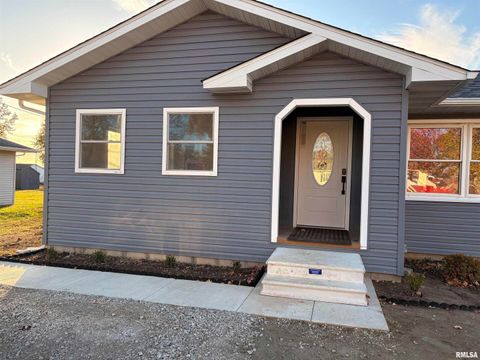 Photo of 504 Westhaven Drive, Centralia, IL 62801 (MLS # EB460504)