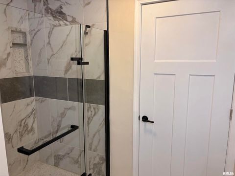 Tiny photo for 504 Westhaven Drive, Centralia, IL 62801 (MLS # EB460504)