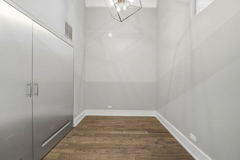 Tiny photo for 1000 W Washington Boulevard #406, Chicago, IL 60607 (MLS # 12657871)