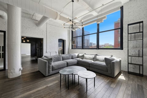 Tiny photo for 1000 W Washington Boulevard #406, Chicago, IL 60607 (MLS # 12657871)