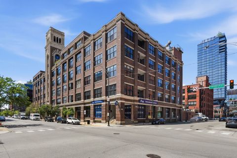 Photo of 1000 W Washington Boulevard #406, Chicago, IL 60607 (MLS # 12657871)