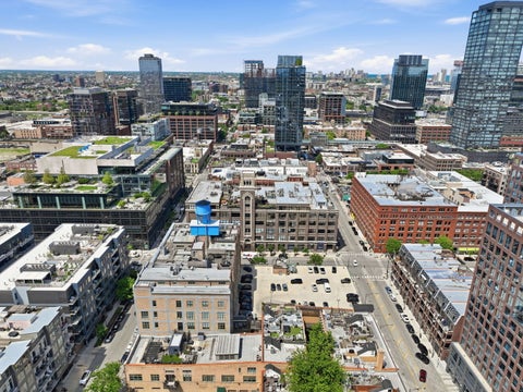 Tiny photo for 1000 W Washington Boulevard #406, Chicago, IL 60607 (MLS # 12657871)