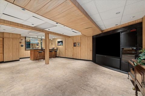 Tiny photo for 59 Watergate Drive, South Barrington, IL 60010 (MLS # 12489489)