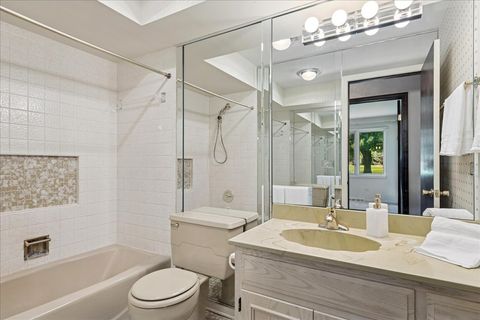 Tiny photo for 59 Watergate Drive, South Barrington, IL 60010 (MLS # 12489489)