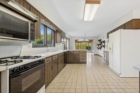 Tiny photo for 59 Watergate Drive, South Barrington, IL 60010 (MLS # 12489489)