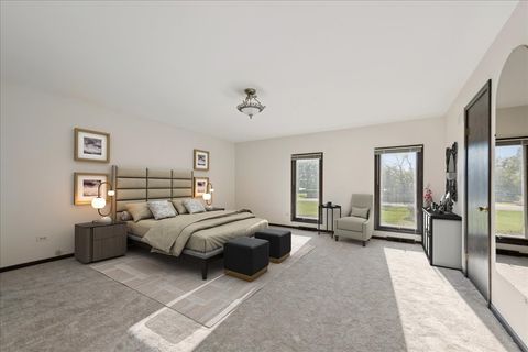 Tiny photo for 59 Watergate Drive, South Barrington, IL 60010 (MLS # 12489489)