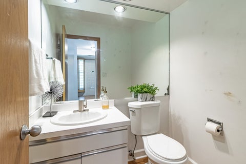 Tiny photo for 1119 Deerfield Place, Highland Park, IL 60035 (MLS # 12699445)