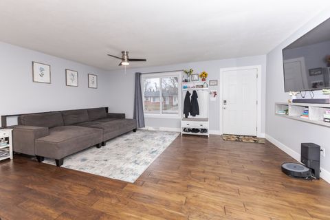 Tiny photo for 221 Meadowbrook Drive, Bloomington, IL 61701 (MLS # 12546518)