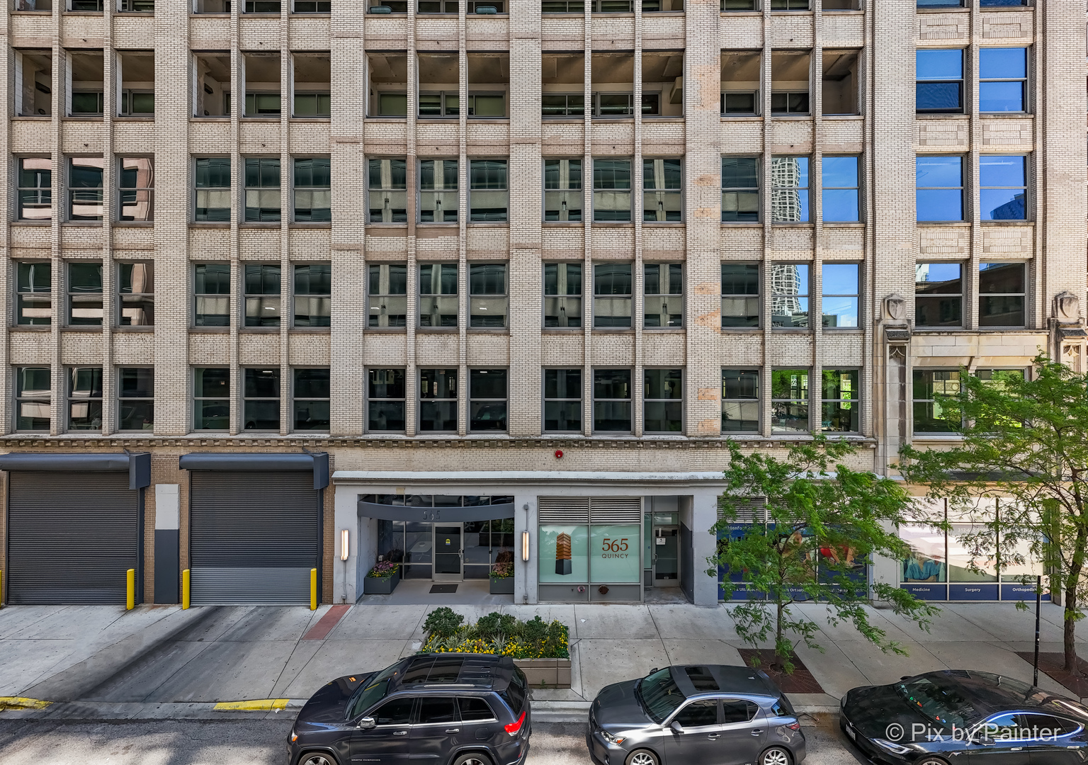 565 W Quincy Street 704