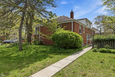 Tiny photo for 414 Barton Avenue, Evanston, IL 60202 (MLS # 12678575)