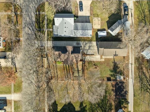 Tiny photo for 209 N 7th Street, Fairbury, IL 61739 (MLS # 12498030)