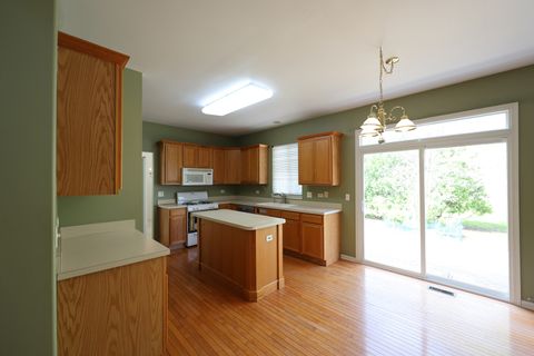 Tiny photo for 34156 N RED TOP Lane, Round Lake, IL 60073 (MLS # 12639193)