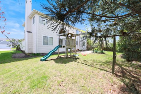 Tiny photo for 34156 N RED TOP Lane, Round Lake, IL 60073 (MLS # 12639193)
