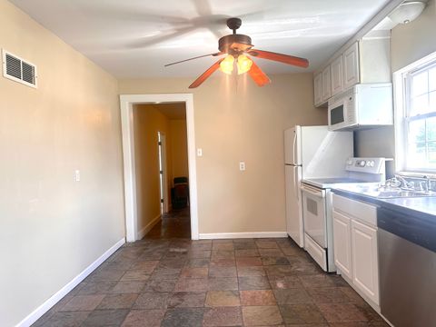 Tiny photo for 501 N 19th Street, Murphysboro, IL 62966 (MLS # 12659341)