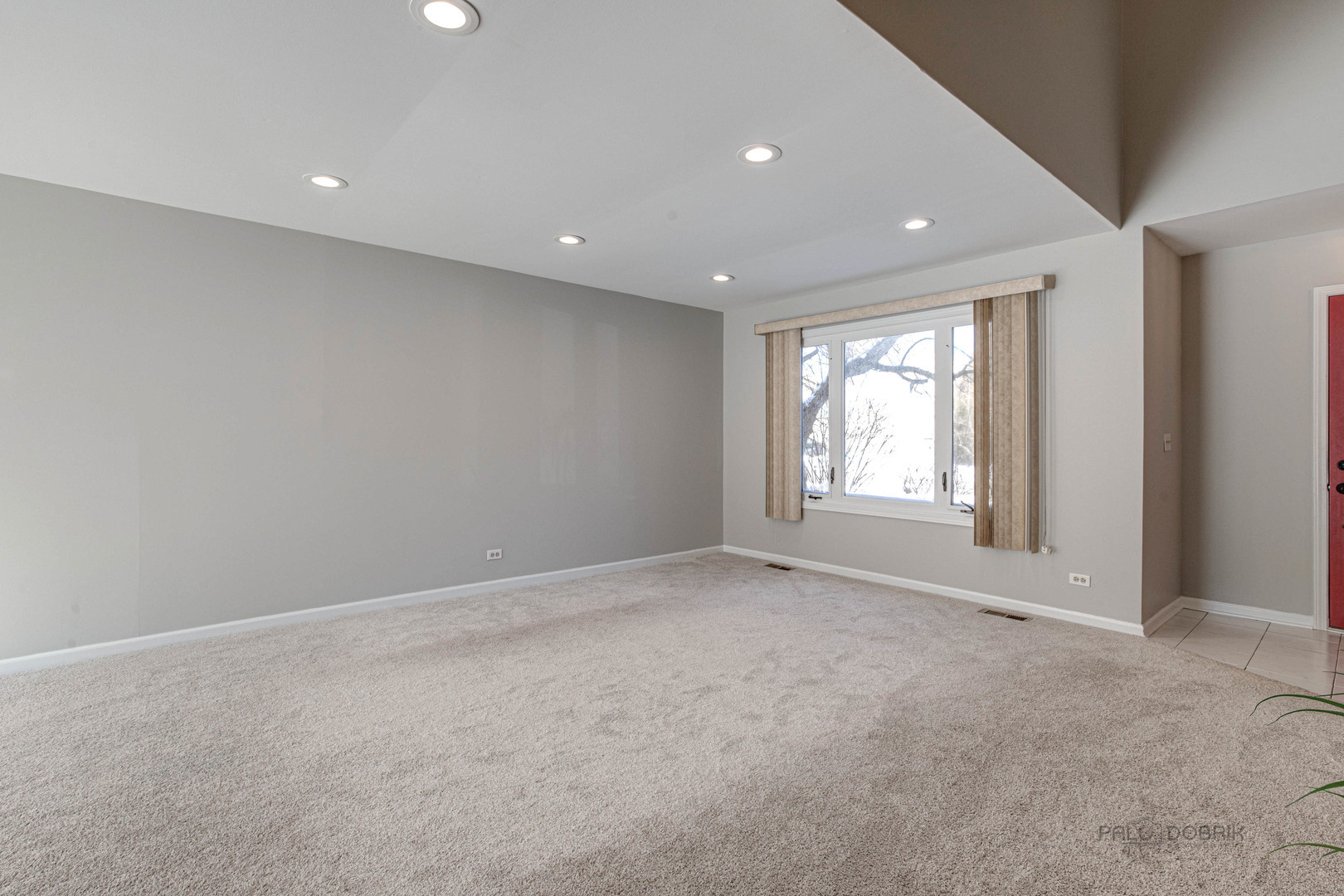 36 MONTEREY Drive E