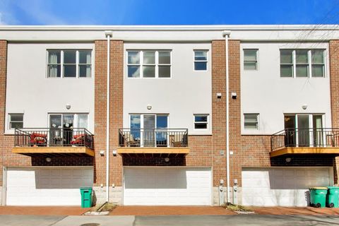 Tiny photo for 1853 Prairie Street, Glenview, IL 60025 (MLS # 12577410)