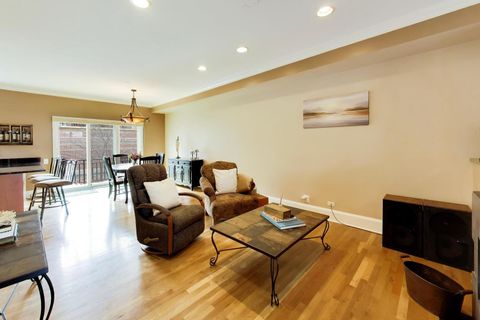 Tiny photo for 1853 Prairie Street, Glenview, IL 60025 (MLS # 12577410)