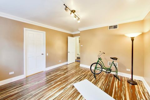 Tiny photo for 1853 Prairie Street, Glenview, IL 60025 (MLS # 12577410)