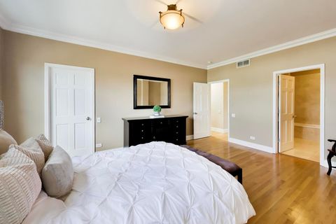 Tiny photo for 1853 Prairie Street, Glenview, IL 60025 (MLS # 12577410)