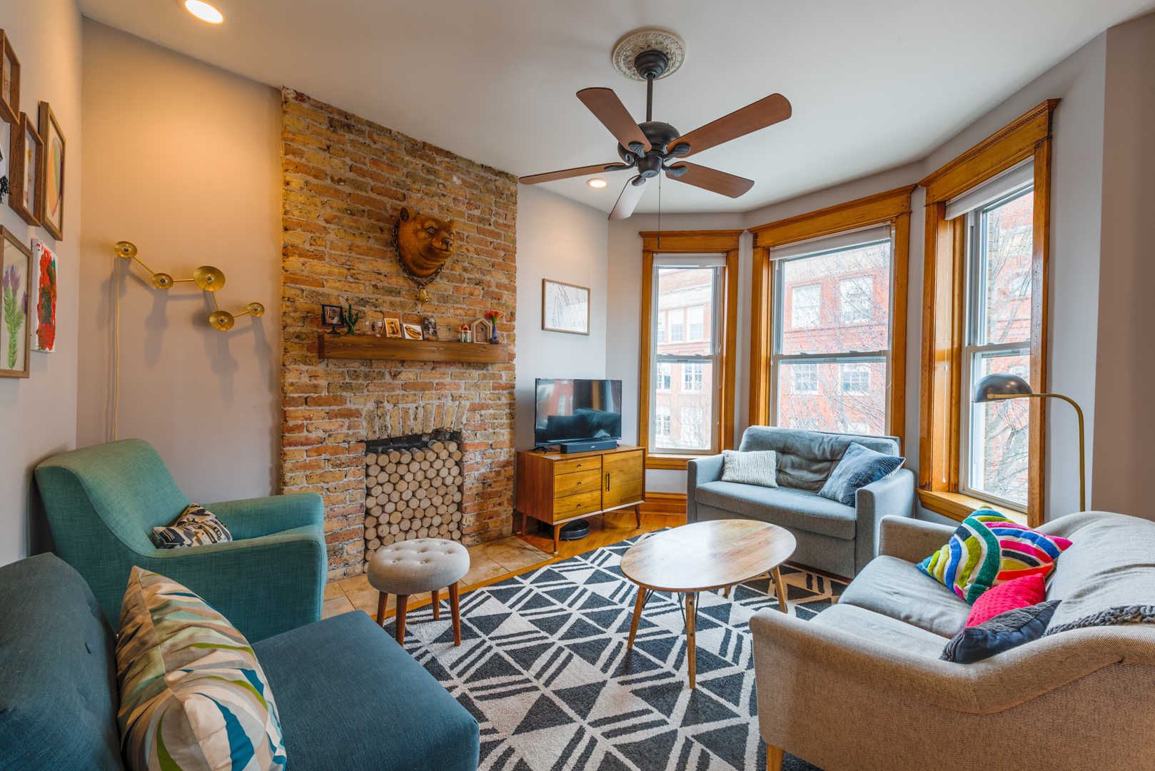 3115 W Belden Avenue 3