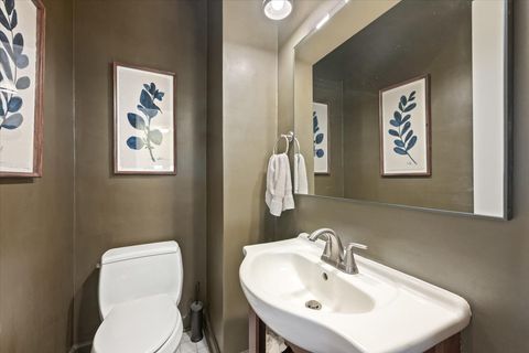 Tiny photo for 1233 GLENCOE Avenue, Highland Park, IL 60035 (MLS # 12611334)