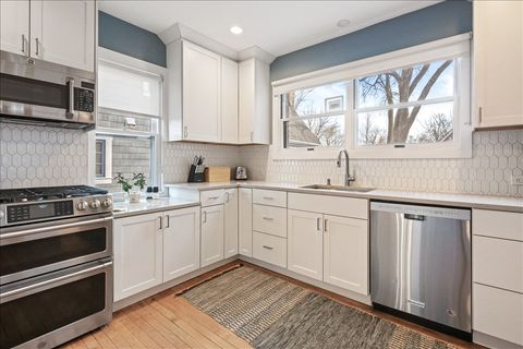 Tiny photo for 1233 GLENCOE Avenue, Highland Park, IL 60035 (MLS # 12611334)