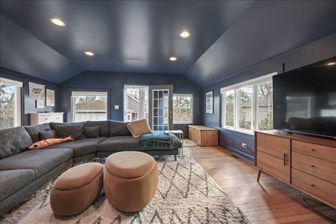 Tiny photo for 1233 GLENCOE Avenue, Highland Park, IL 60035 (MLS # 12611334)