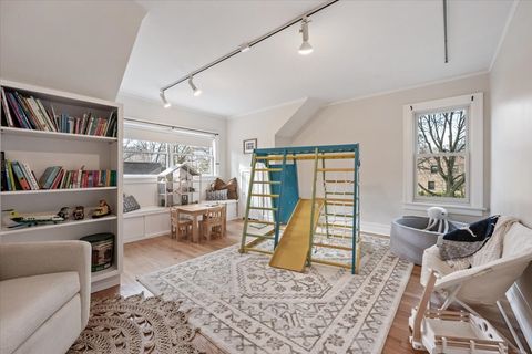 Tiny photo for 1233 GLENCOE Avenue, Highland Park, IL 60035 (MLS # 12611334)