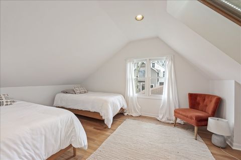 Tiny photo for 1233 GLENCOE Avenue, Highland Park, IL 60035 (MLS # 12611334)