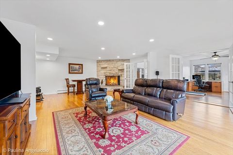 Tiny photo for 48 W Brentwood Drive, Palatine, IL 60074 (MLS # 12437781)