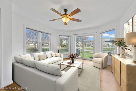 Tiny photo for 48 W Brentwood Drive, Palatine, IL 60074 (MLS # 12437781)