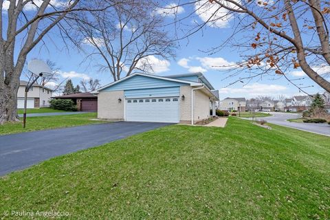 Tiny photo for 48 W Brentwood Drive, Palatine, IL 60074 (MLS # 12437781)