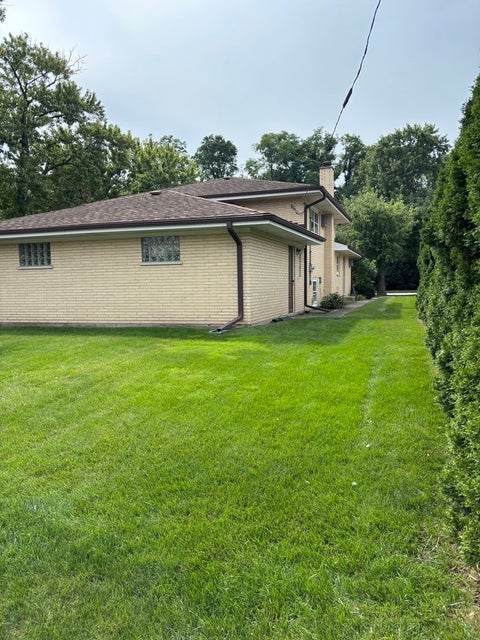 Tiny photo for 10734 31st Street, Westchester, IL 60154 (MLS # 12752235)