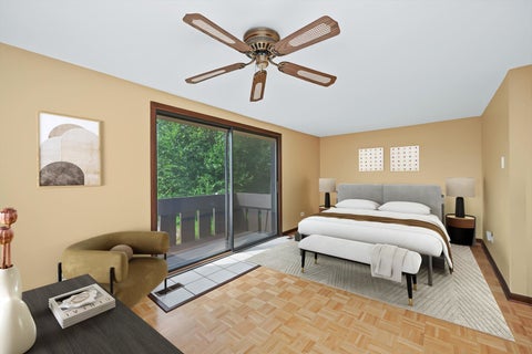 Tiny photo for 19 Elmwood Square, Indian Head Park, IL 60525 (MLS # 12706403)