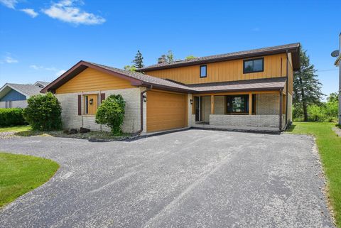 Tiny photo for 3057 201st Place, Lynwood, IL 60411 (MLS # 12405570)