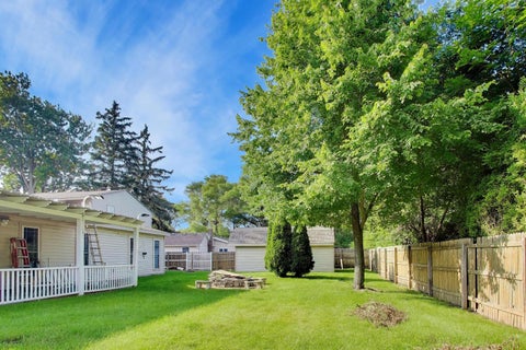 Tiny photo for 10238 W Wadsworth Road, Beach Park, IL 60099 (MLS # 12693159)