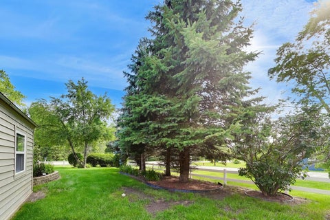 Tiny photo for 10238 W Wadsworth Road, Beach Park, IL 60099 (MLS # 12693159)