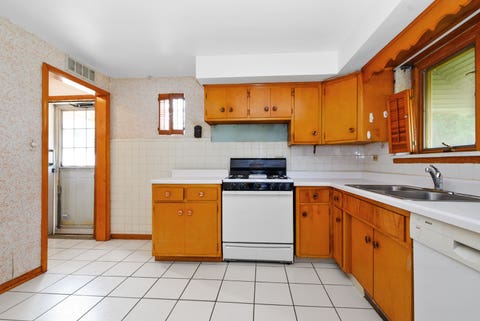 Tiny photo for 10525 S Kildare Avenue, Oak Lawn, IL 60453 (MLS # 12717405)
