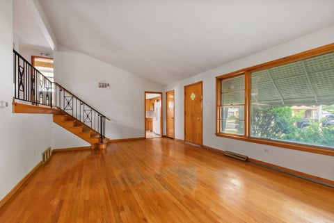 Tiny photo for 10525 S Kildare Avenue, Oak Lawn, IL 60453 (MLS # 12717405)