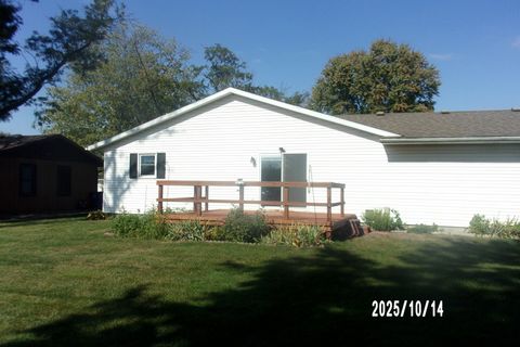 Tiny photo for 707 E Ash Street, Watseka, IL 60970 (MLS # 12494208)