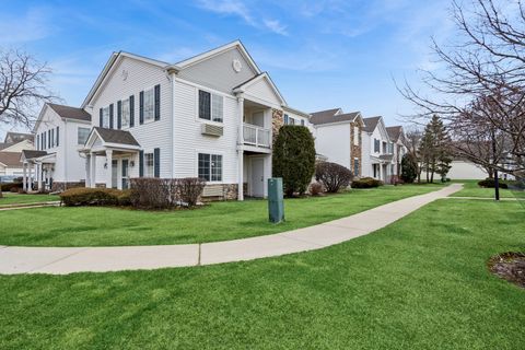 Tiny photo for 1009 Silverstone Drive #1009, Carpentersville, IL 60110 (MLS # 12597909)