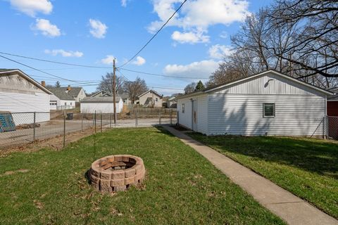Tiny photo for 2525 29th Street, Rock Island, IL 61201 (MLS # 12609730)
