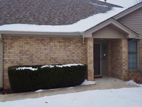 Photo of 11904 Somerset Road, Orland Park, IL 60467 (MLS # 12562301)