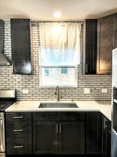 Tiny photo for 4054 Fern Avenue, Lyons, IL 60534 (MLS # 12487617)