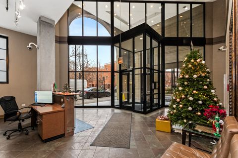 Tiny photo for 833 W 15TH Place #514, Chicago, IL 60608 (MLS # 12541828)