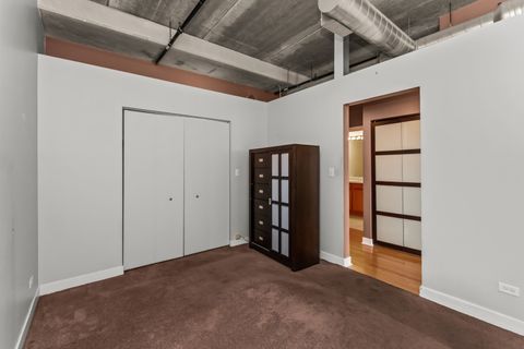 Tiny photo for 833 W 15TH Place #514, Chicago, IL 60608 (MLS # 12541828)