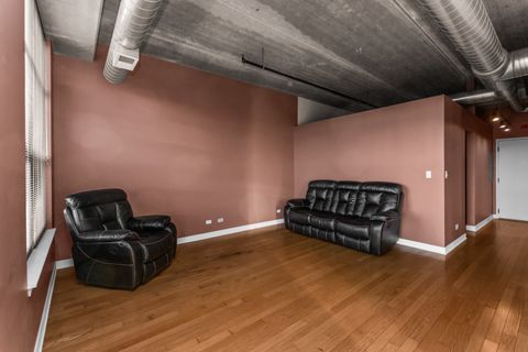 Tiny photo for 833 W 15TH Place #514, Chicago, IL 60608 (MLS # 12541828)