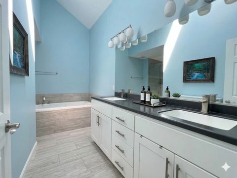 Tiny photo for 613 Silver Glen Road, McHenry, IL 60050 (MLS # 12614327)